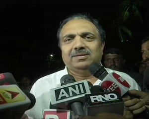 Fadnavis govt pushed state-run power company into crisis: NCP