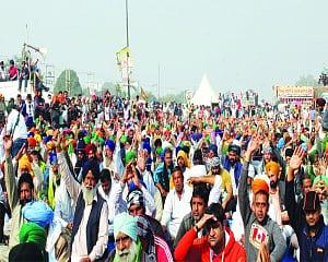 Farmers call for Bharat Bandh on Dec 8 if talks fail