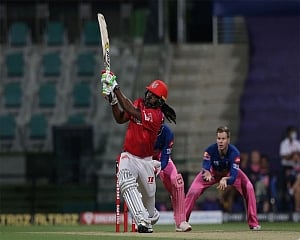 Gayle's 99 powers KXIP to 185-4 against RR