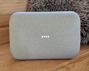 Google discontinues Home Max smart speaker