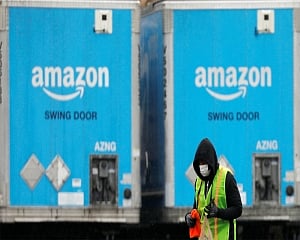 Govt makes a U-turn, stops sale of non-essential items through e-commerce platforms