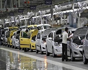 Hope govt soon announces measures to support auto industry: SIAM