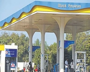 IMG clears BPCL sale bid documents, to be issued after ministerial group nod