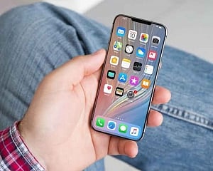 iPhone users' data supreme, no back door access: Apple