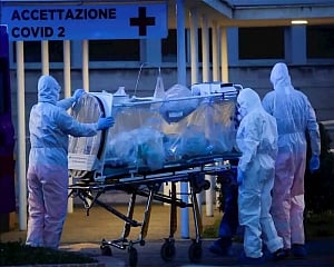 Italy reports 349 new virus deaths, taking total to over 2,000