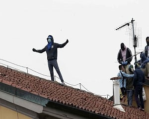 Italy says lockdown aimed at saving economy from virus