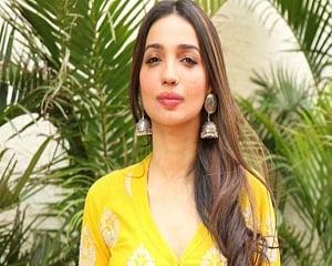 Kanika Dhillon asks how long will Rhea Chakraborty still have to be in jail