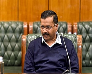 Kejriwal meets members of Valmiki community who converted to Buddhism over Hathras incident