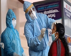 Kerala COVID-19 tally croses 8000 mark with 449 fresh cases, death toll touches 33