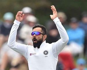 Kohli irked after NZ scribe asks about his celebration of Williamson's dismissal