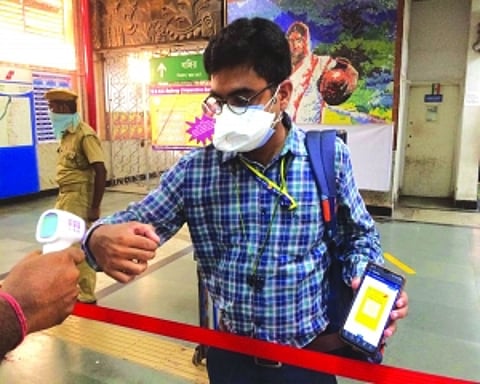 Kolkata metro resumes