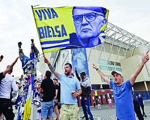 Leeds back in big time after 16-year absence
