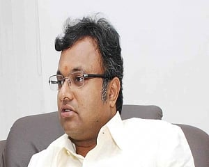 Madras HC grants interim stay on proceedings against Karti in Tax evasion case