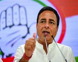 Modi should directly hold talks: Surjewala