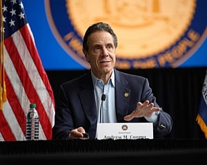 New York deaths under 400 for 1st time in April