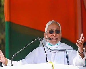 Nitish likely to take oath as new Bihar CM on Nov 16