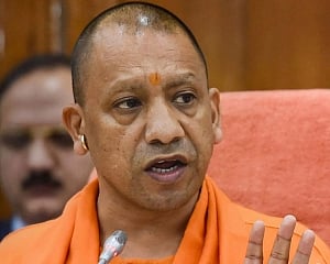 UP government begins doorstep delivery of food items