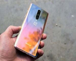 OnePlus 8: Perfect sibling to 8 Pro, saves you Rs 13K too