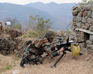 Pak shells border areas in Poonch, first ceasefire violation of 2020