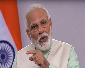 PM speaks with Maha, Guj CMs on cyclone Nisarga situation