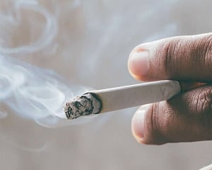 Quitting smoking might reduce severe coronavirus infection risk: Study