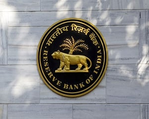 RBI proposes to merge Lakshmi Vilas Bank with DBS Bank India
