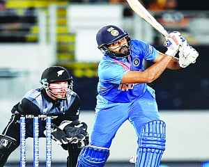 Rohit, Virat’s absence will leave big hole: Smith