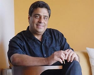 Ronnie Screwvala's RSVP plans series on bestseller 'Five Past Midnight in Bhopal'