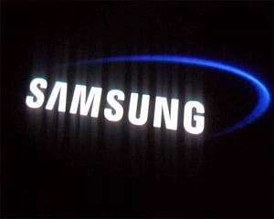 Samsung files patent for phone with 'status indicator' on selfie camera