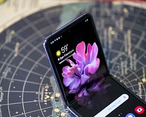 Samsung Galaxy Z Flip sold out in India within minutes