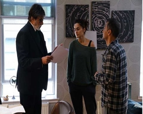 Taapsee shares 'quarantine post' from 'Badla' set
