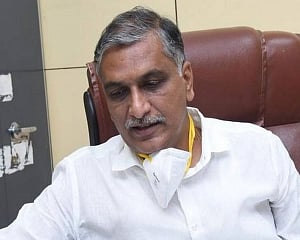 Telangana Finance Minister Harish Rao tests COVID-19 positive
