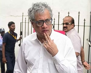 TMC endorses AAP in Delhi polls