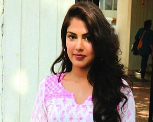 Unable to locate Rhea in Mumbai, says Bihar DGP