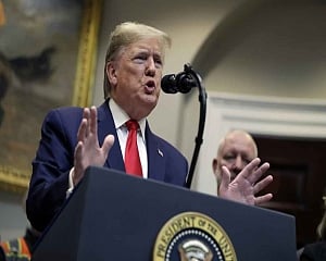 US announces new sanctions on Iran after missile strikes
