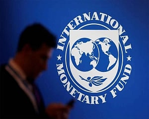 Virus-hit Iran asks IMF for its first loan since 1962