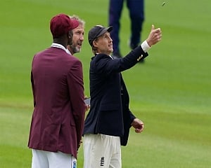 West Indies win toss, bowls 1st against England in 2nd test