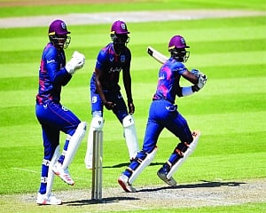 Windies must draw on Headingley spirit: Simmons