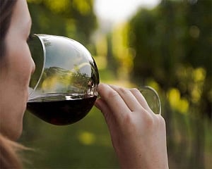 Women tend to drink more alcohol as they age