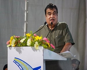 ‘Delhi-Mumbai E-way to fetch Rs 1,500 cr per month’