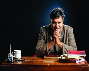 ‘Raise standard of masses by introducing them to good shayari’