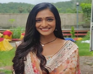 'Bhagya Lakshmi' actress Aishwarya Khare: People like Lakshmi exist in reality