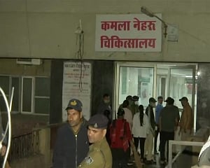 4 children die in hospital fire in Bhopal