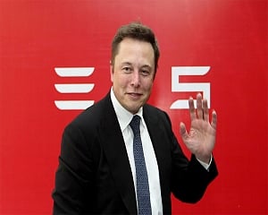 After promise, Musk sells USD 1.1B in Tesla shares to pay taxes
