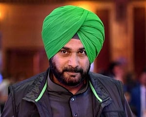 Ahead of CWC meet, Sidhu to meet party leadership in Delhi
