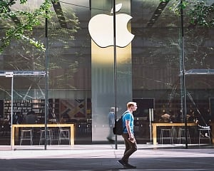 Apple spatial audio and lossless streaming roll out on Android