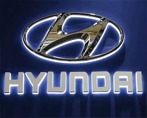Axis Bank ties up with Hyundai Motor India for auto retail financing