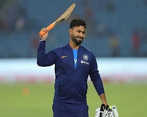 Azharuddin backs Pant as future India captain