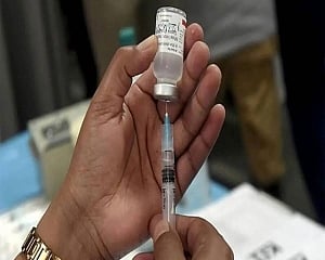 Booster increases antibodies, improves protection against Omicron: Scientists