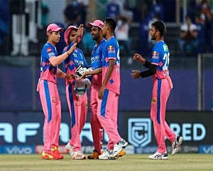 Buttler blitzkrieg powers Royals to 55-run victory over SRH